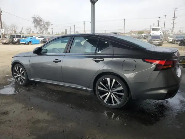 1N4BL4CV6MN389465 2021 NISSAN ALTIMA - Image 2