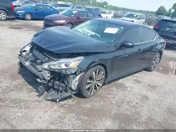 1N4BL4CV6MN393418 2021 NISSAN ALTIMA - Image 2