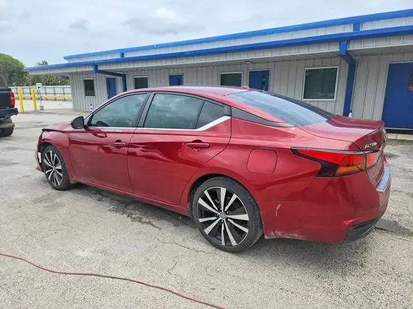 1N4BL4CV6MN416258 2021 NISSAN ALTIMA - Image 2