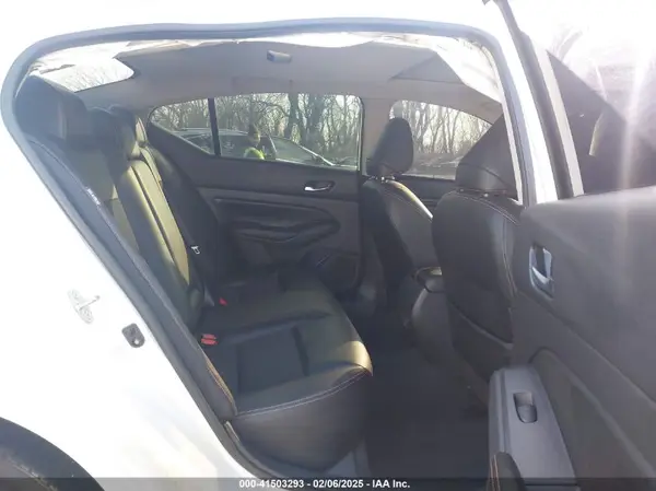 1N4BL4CV6MN416924 2021 NISSAN ALTIMA - Image 8
