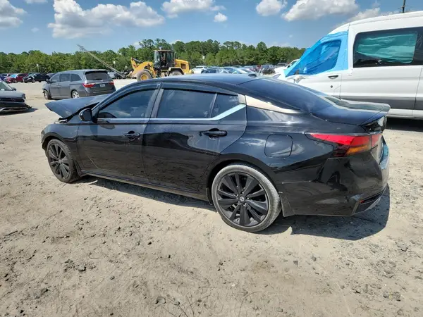 1N4BL4CV6NN304027 2022 NISSAN ALTIMA - Image 2