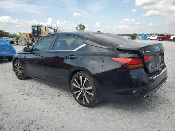 1N4BL4CV6NN325573 2022 NISSAN ALTIMA - Image 2