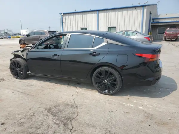 1N4BL4CV6NN340283 2022 NISSAN ALTIMA - Image 2