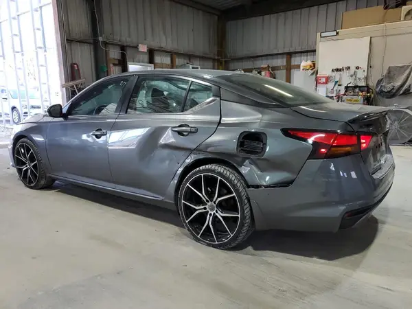 1N4BL4CV6NN341787 2022 NISSAN ALTIMA - Image 2