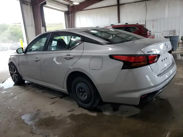 1N4BL4CV6NN344429 2022 NISSAN ALTIMA - Image 2