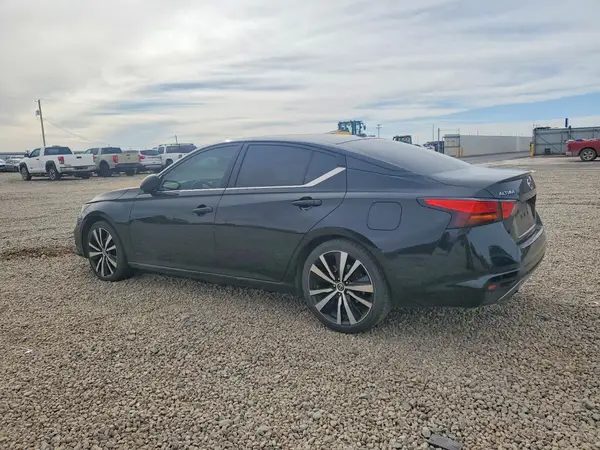 1N4BL4CV6NN351865 2022 NISSAN ALTIMA - Image 2