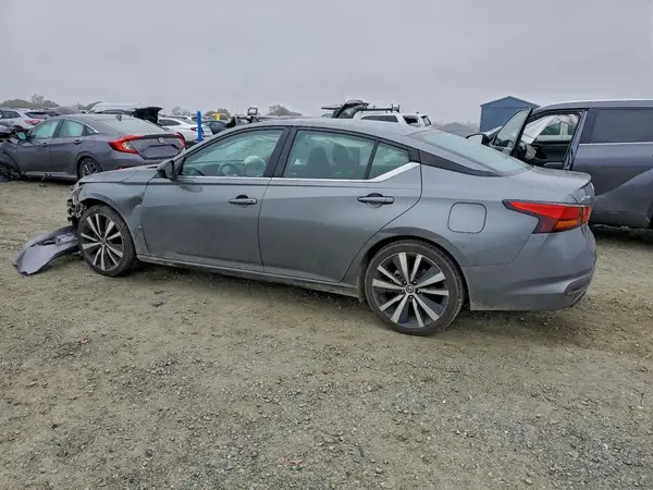 1N4BL4CV6NN352868 2022 NISSAN ALTIMA - Image 2