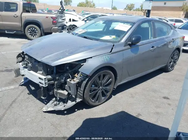 1N4BL4CV6NN353390 2022 NISSAN ALTIMA - Image 2
