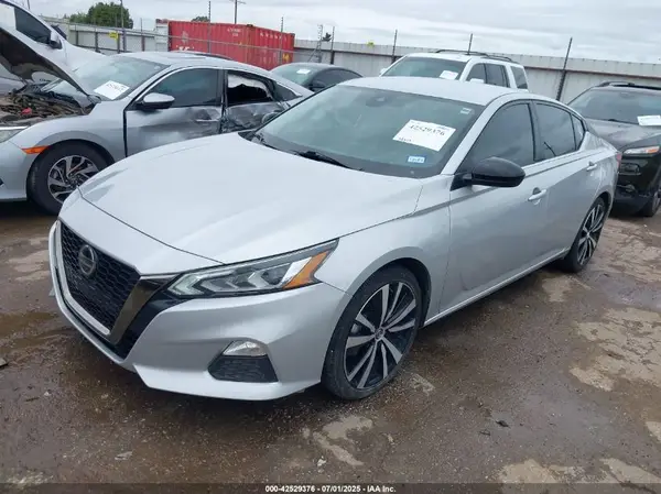 1N4BL4CV6NN357231 2022 NISSAN ALTIMA - Image 2