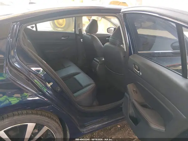 1N4BL4CV6NN358945 2022 NISSAN ALTIMA - Image 8