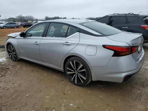 1N4BL4CV6NN361117 2022 NISSAN ALTIMA - Image 2