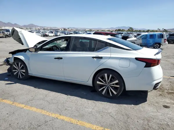 1N4BL4CV6NN367421 2022 NISSAN ALTIMA - Image 2
