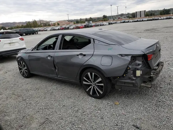 1N4BL4CV6NN369590 2022 NISSAN ALTIMA - Image 2