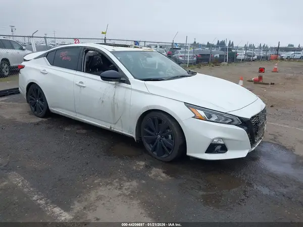 1N4BL4CV6NN415869 2022 NISSAN ALTIMA - Image 1