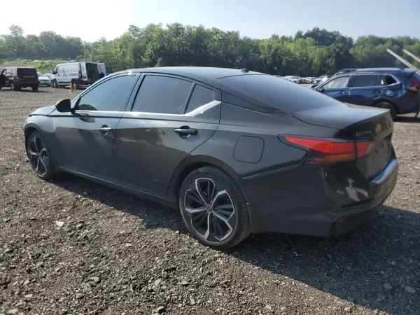 1N4BL4CV6PN300692 2023 NISSAN ALTIMA - Image 2