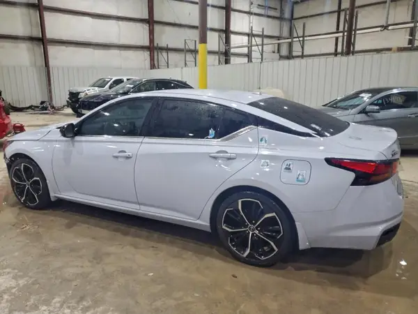 1N4BL4CV6PN333532 2023 NISSAN ALTIMA - Image 2