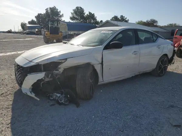 1N4BL4CV6PN346815 2023 NISSAN ALTIMA - Image 1