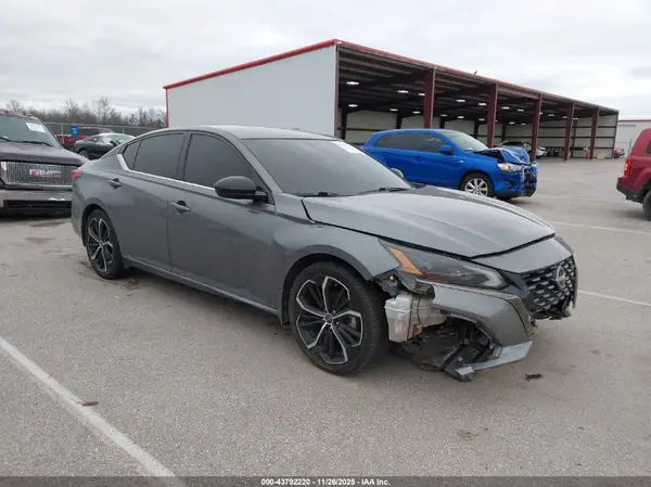 1N4BL4CV6PN348533 2023 NISSAN ALTIMA - Image 1