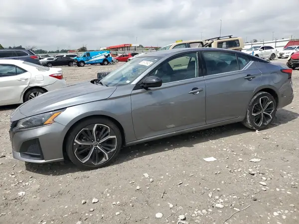 1N4BL4CV6PN361038 2023 NISSAN ALTIMA - Image 1
