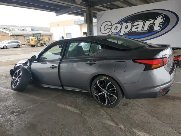 1N4BL4CV6PN370502 2023 NISSAN ALTIMA - Image 2