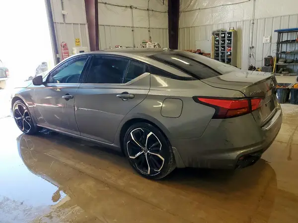 1N4BL4CV6PN372122 2023 NISSAN ALTIMA - Image 2