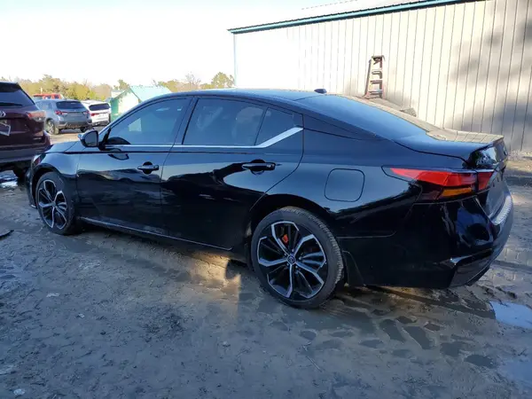 1N4BL4CV6PN378261 2023 NISSAN ALTIMA - Image 2