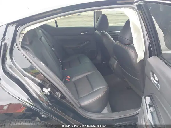 1N4BL4CV6PN398266 2023 NISSAN ALTIMA - Image 8