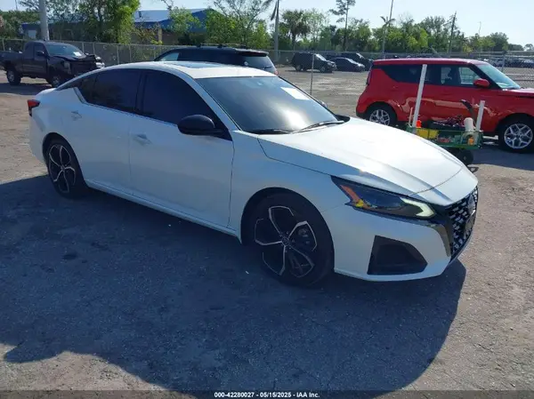 1N4BL4CV6PN423635 2023 NISSAN ALTIMA - Image 1