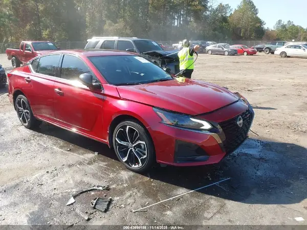 1N4BL4CV6RN305717 2024 NISSAN ALTIMA - Image 1
