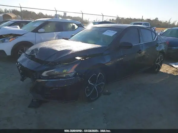 1N4BL4CV6RN332996 2024 NISSAN ALTIMA - Image 2