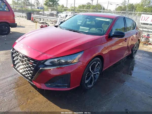 1N4BL4CV6RN335560 2024 NISSAN ALTIMA - Image 2
