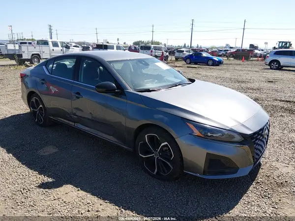 1N4BL4CV6RN366257 2024 NISSAN ALTIMA - Image 1