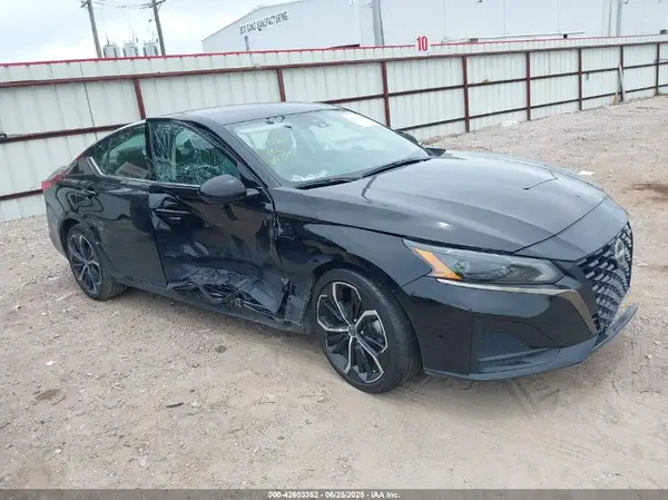 1N4BL4CV6RN376240 2024 NISSAN ALTIMA - Image 1