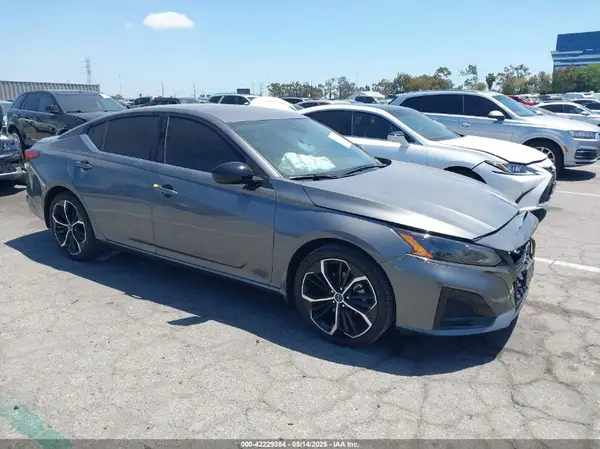 1N4BL4CV6RN377307 2024 NISSAN ALTIMA - Image 1