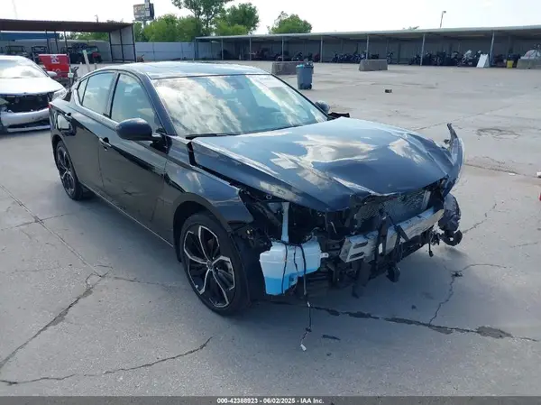 1N4BL4CV6RN386976 2024 NISSAN ALTIMA - Image 1