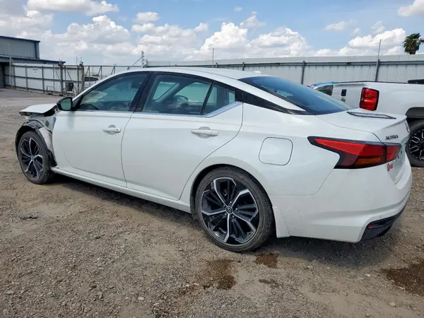 1N4BL4CV6RN408331 2024 NISSAN ALTIMA - Image 2