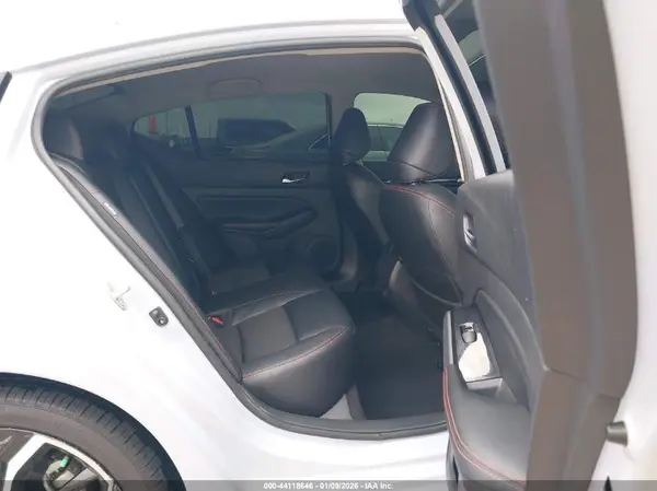 1N4BL4CV6RN417000 2024 NISSAN ALTIMA - Image 8