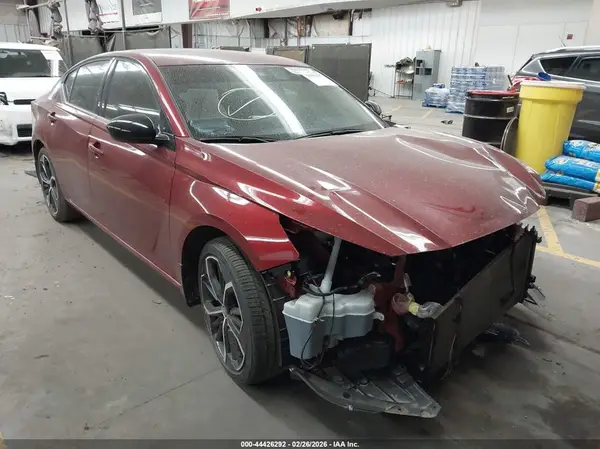 1N4BL4CV6RN421581 2024 NISSAN ALTIMA - Image 1