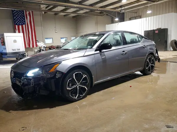 1N4BL4CV6RN432337 2024 NISSAN ALTIMA - Image 1