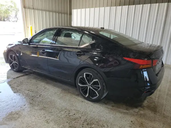 1N4BL4CV6SN309174 2025 NISSAN ALTIMA - Image 2