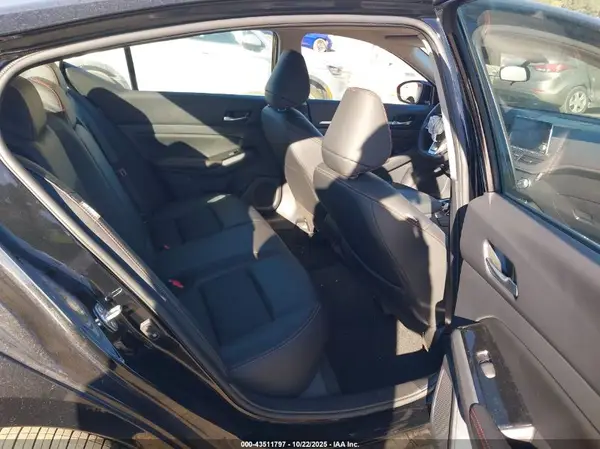1N4BL4CV6SN316366 2025 NISSAN ALTIMA - Image 8
