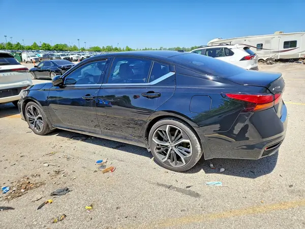 1N4BL4CV6SN318621 2025 NISSAN ALTIMA - Image 2