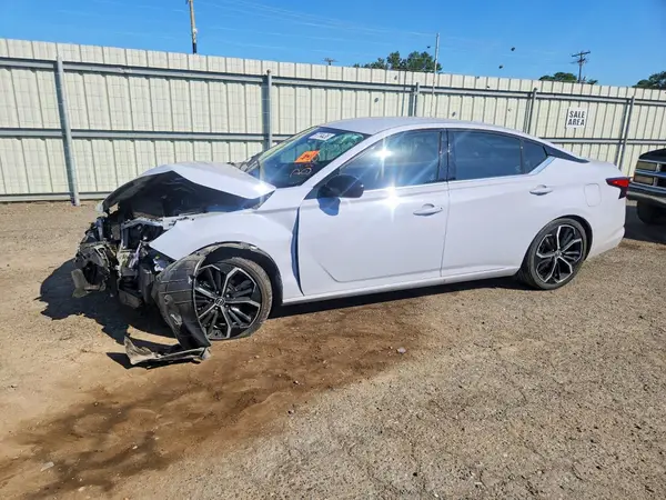 1N4BL4CV6SN329795 2025 NISSAN ALTIMA - Image 1
