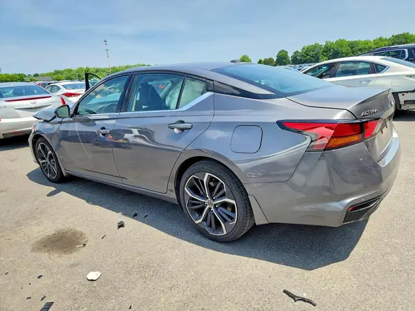 1N4BL4CV6SN426611 2025 NISSAN ALTIMA - Image 2