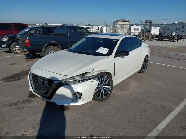 1N4BL4CV7KC116706 2019 NISSAN ALTIMA - Image 2