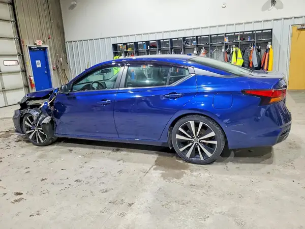 1N4BL4CV7KC121372 2019 NISSAN ALTIMA - Image 2