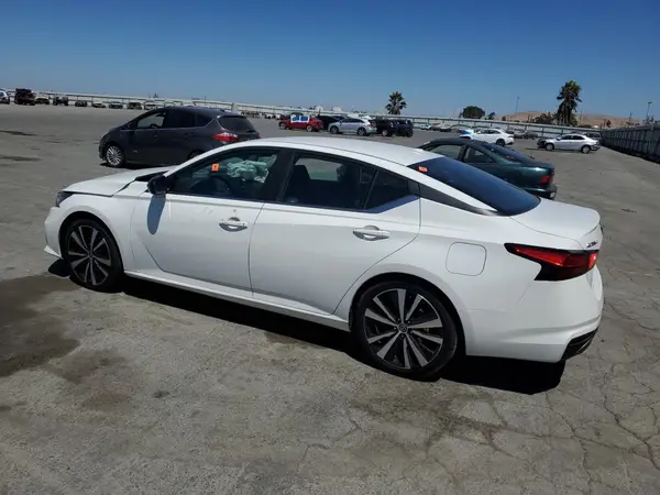 1N4BL4CV7KC129472 2019 NISSAN ALTIMA - Image 2