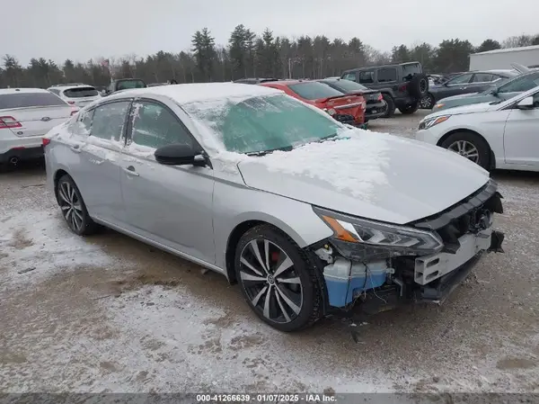 1N4BL4CV7KC131755 2019 NISSAN ALTIMA - Image 1
