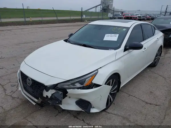1N4BL4CV7KC154565 2019 NISSAN ALTIMA - Image 2