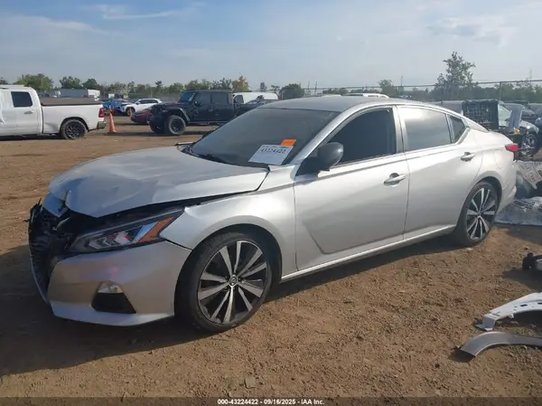 1N4BL4CV7KC168420 2019 NISSAN ALTIMA - Image 2
